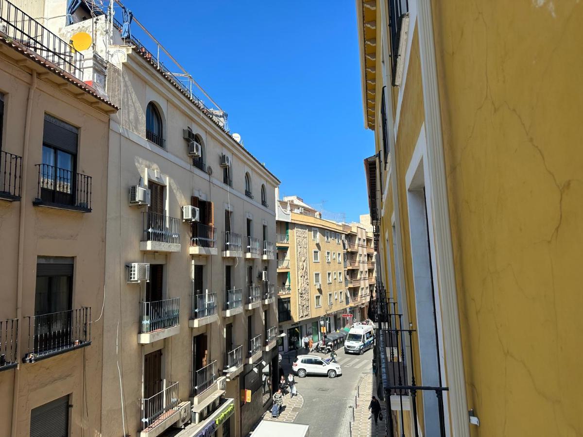 Alamos Suite Jaen Exterior photo